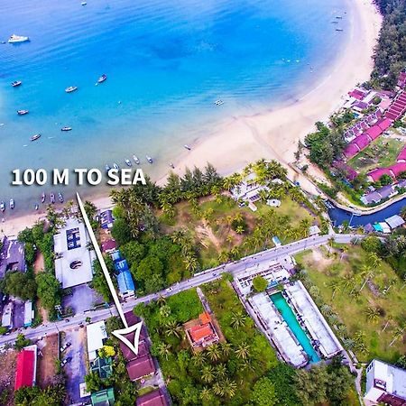 Villa Behind The Phuket Sea Exterior foto